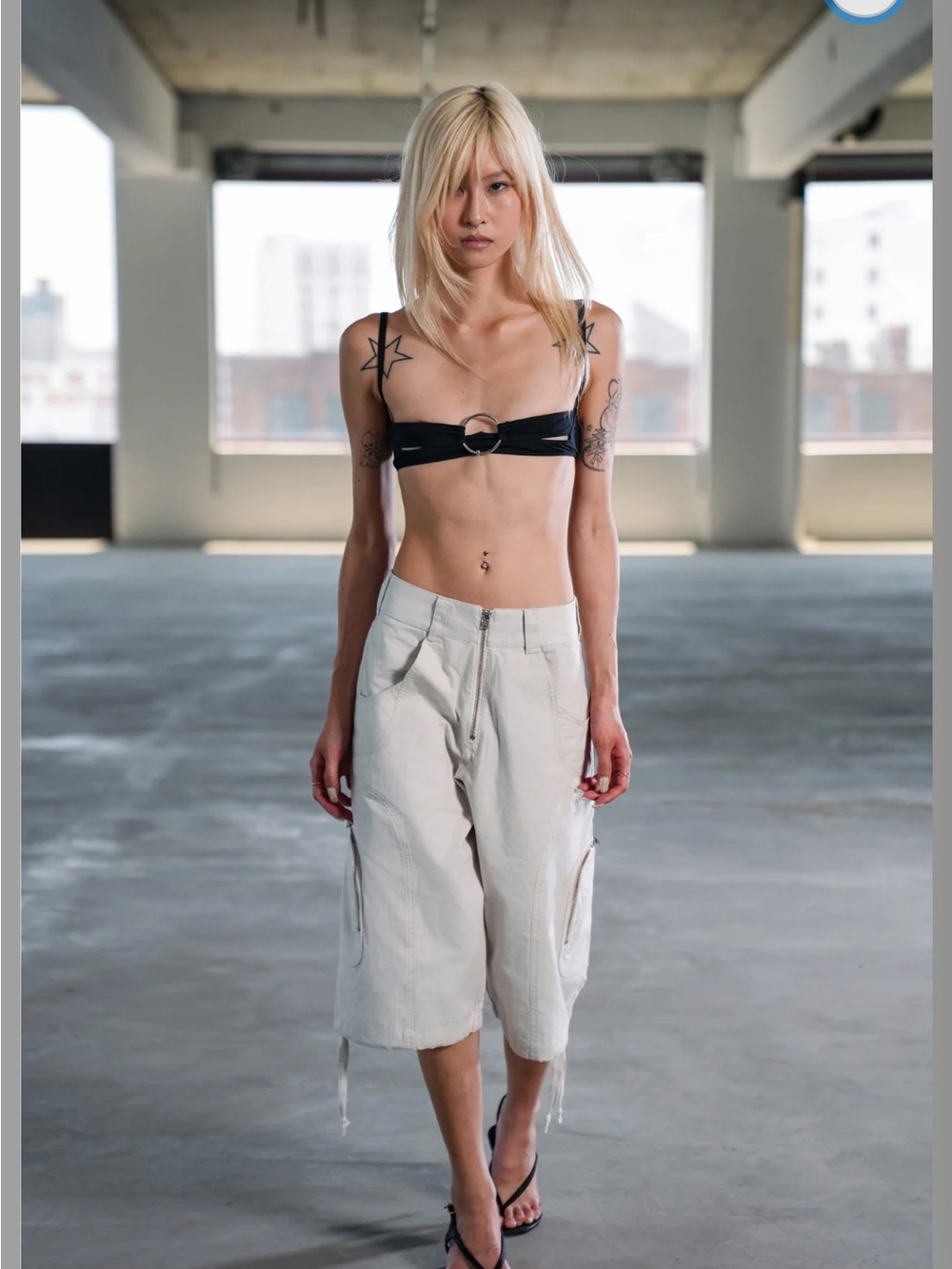 ODYSSEY HIGH-WAISTED CARGO SHORTS in color ANCIENT SCROLL